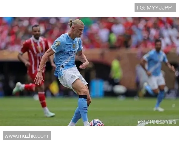 目前全球转会市场中最贵的足球球星是谁及其背后的原因解析